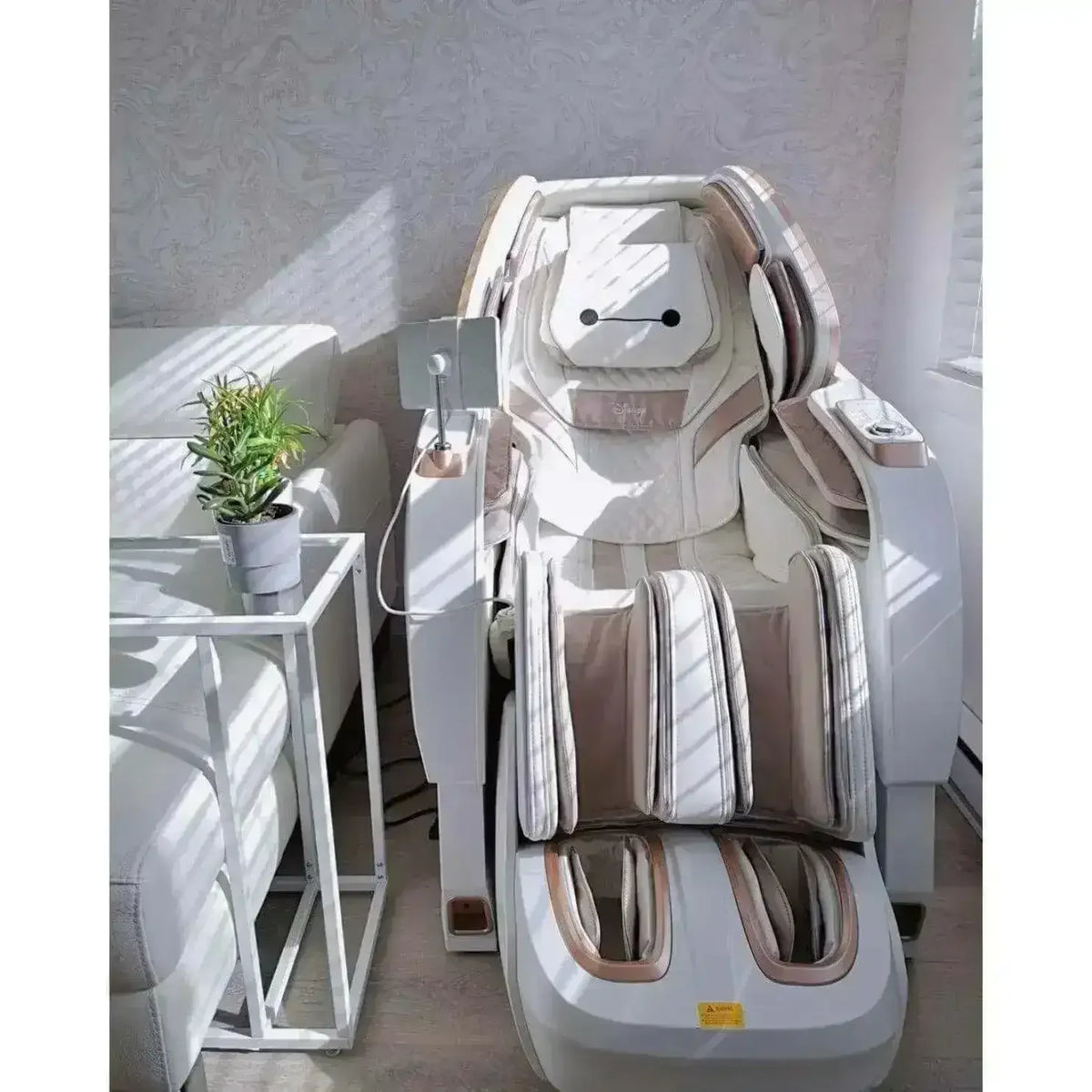 Baymax Massage Chair - By Disney (Pre-Owned) - Rotai Health - Best Massage Chair in Dubai UAE - Shop massage chairs in UAE, Saudi Arabia -Therapy Massage Chairs - Back, Neck, & Leg Pain Relief